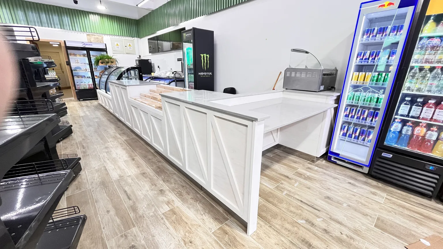 Comercial y retail a medida DeRoá