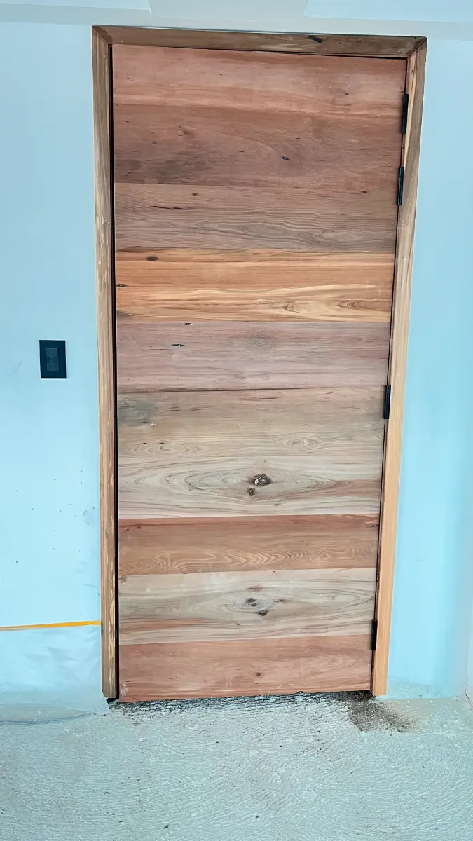 Puerta de madera a medida DeRoá