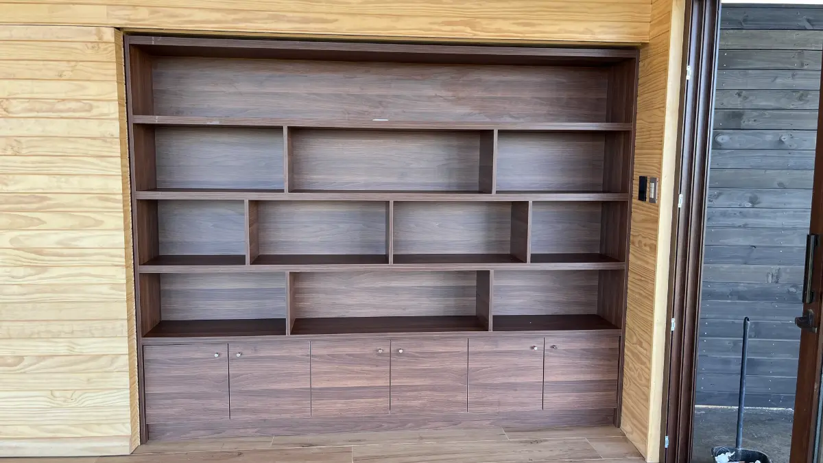 Rack de TV a medida DeRoá